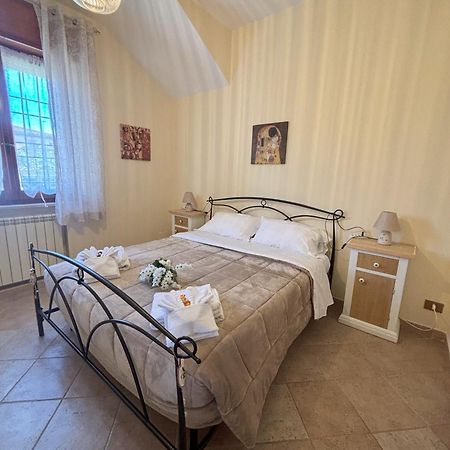 A Casa Di Iole Apartment Фиумичино Екстериор снимка