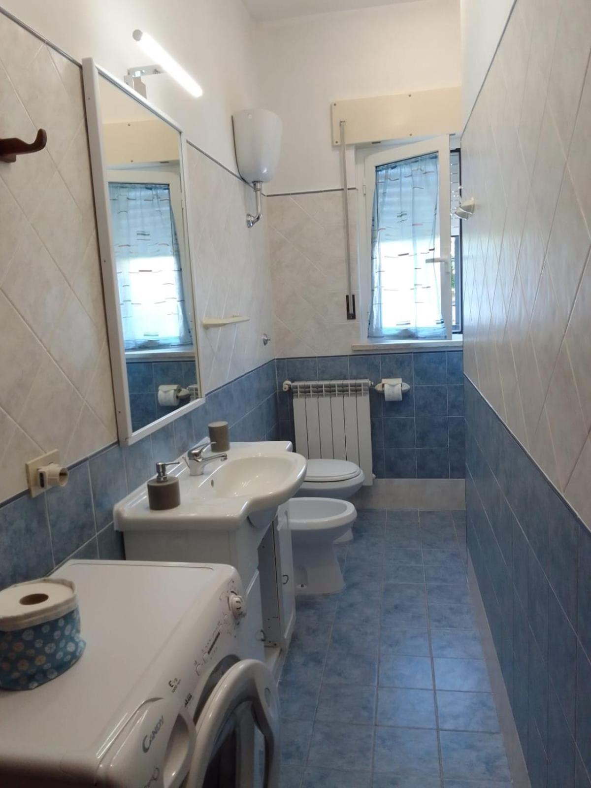 A Casa Di Iole Apartment Фиумичино Екстериор снимка