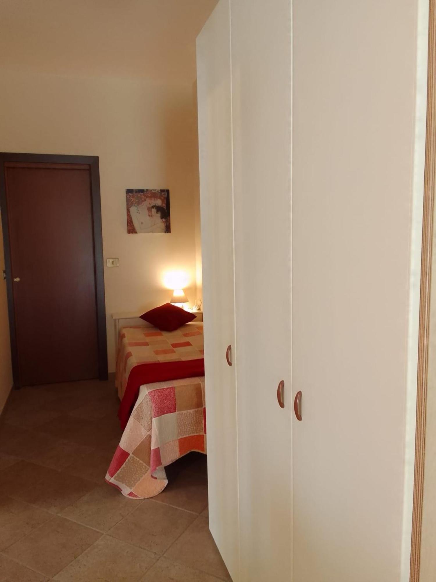 A Casa Di Iole Apartment Фиумичино Екстериор снимка